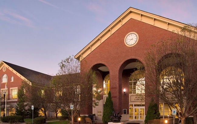 The front entrance to the Zionsville Library